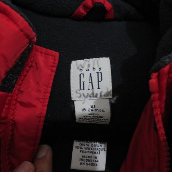Baby GAP Baby Sz 24M Red Puffer Quilted Jacket Zippered Front - Picture 7 of 7